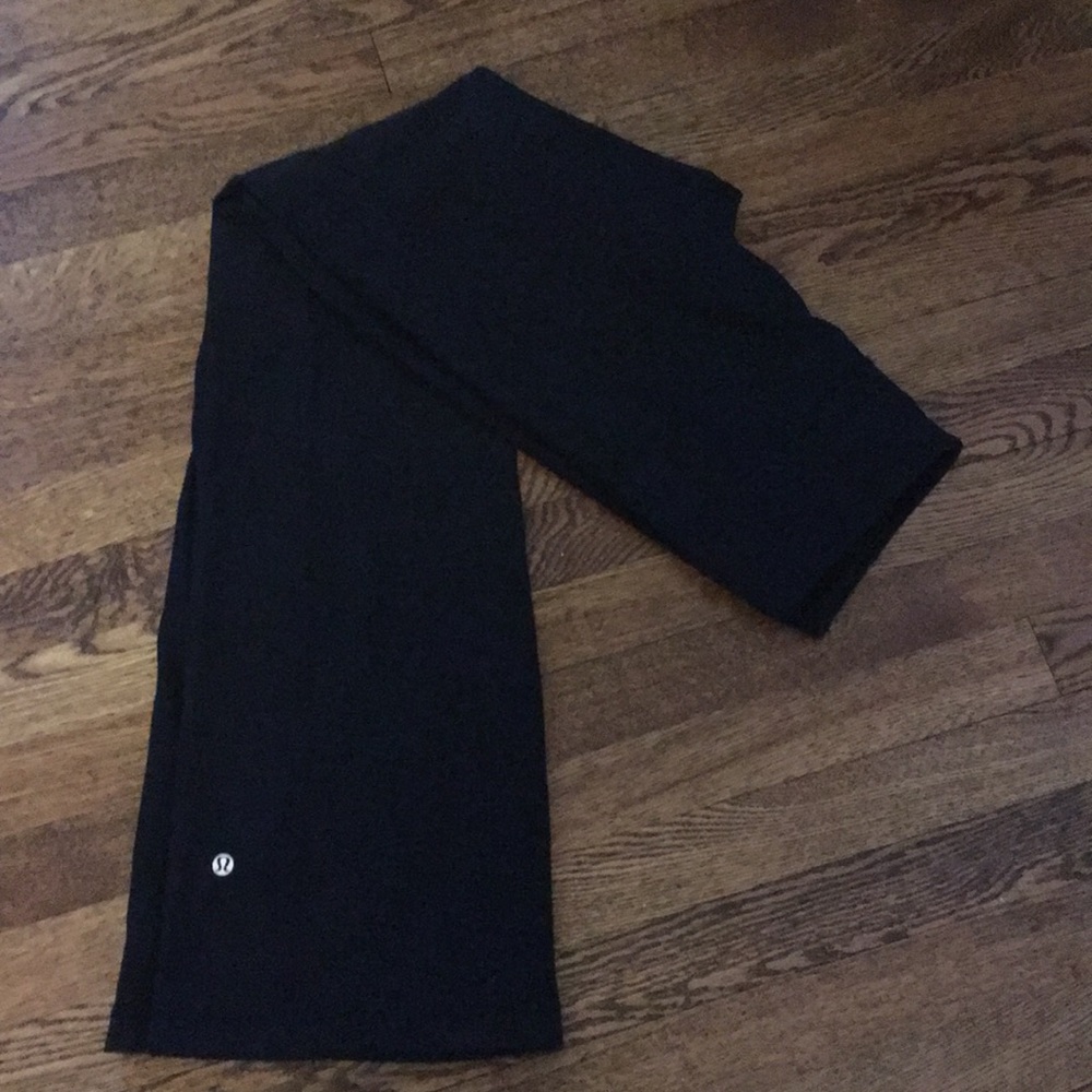Flared leg leggings